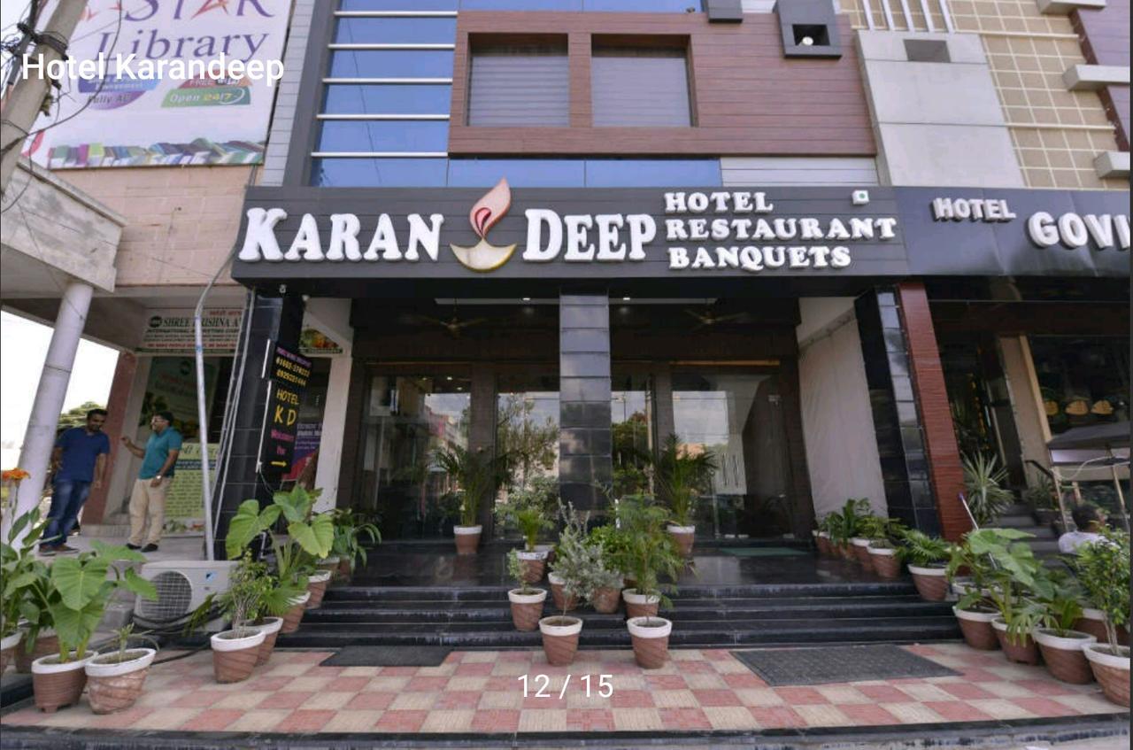 Hotel Karandeep Hisār Екстериор снимка